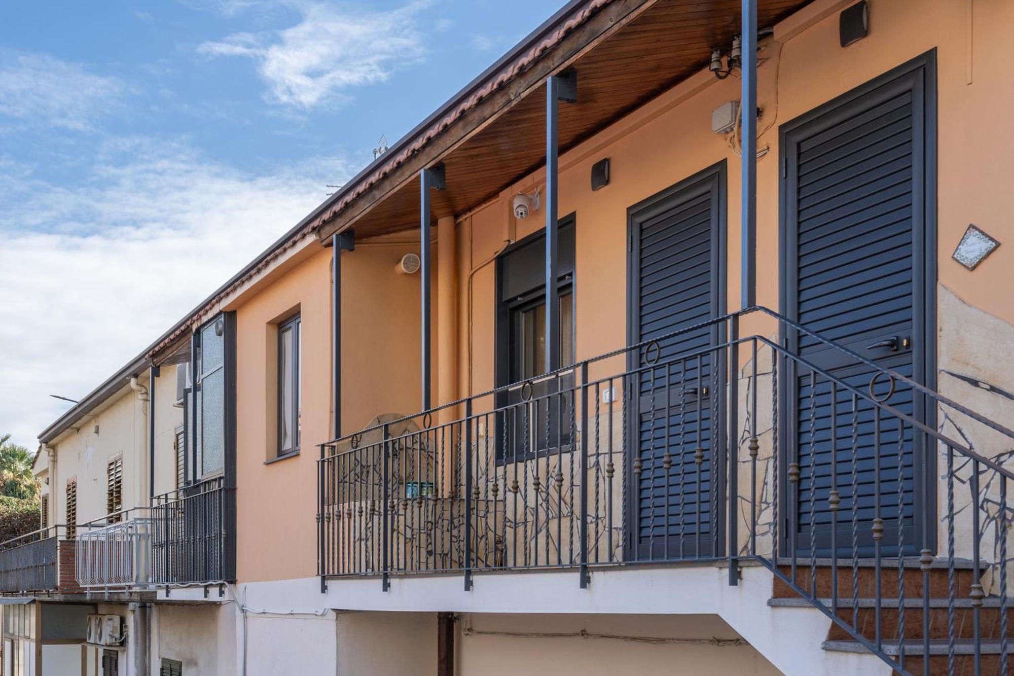Casa La Scivola Apartamento Catânia Exterior foto